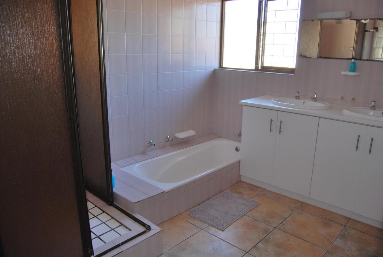14 Cluster Cottages George Extérieur photo